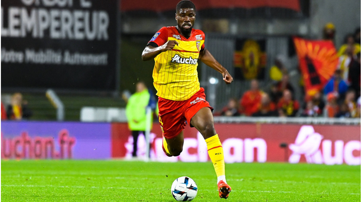 Kevin Danso : Un défenseur prometteur au cœur du football moderne