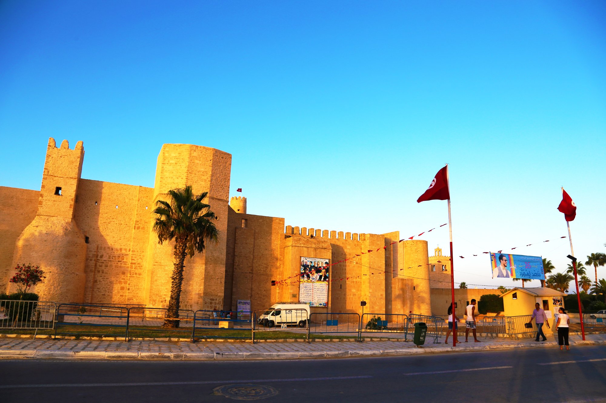 Monastir: Histoire et Attractions de cette Ville Tunisienne