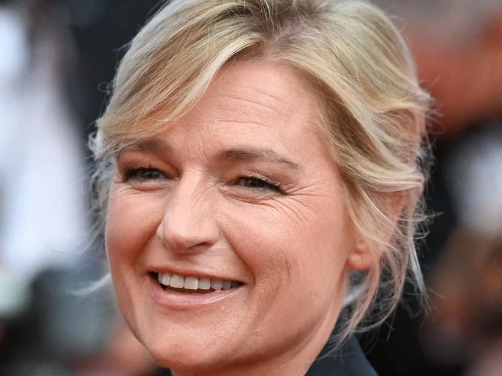Anne-Elisabeth Lemoine : Portrait d&rsquo;une animatrice talentueuse