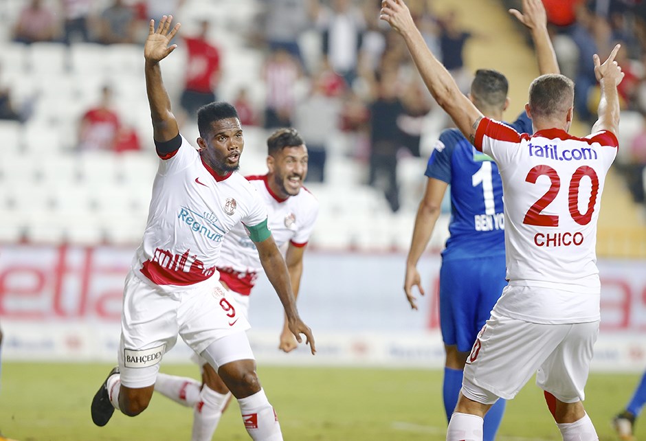 Antalyaspor s&rsquo;Affronte à Kasımpaşa : Résumé du Match