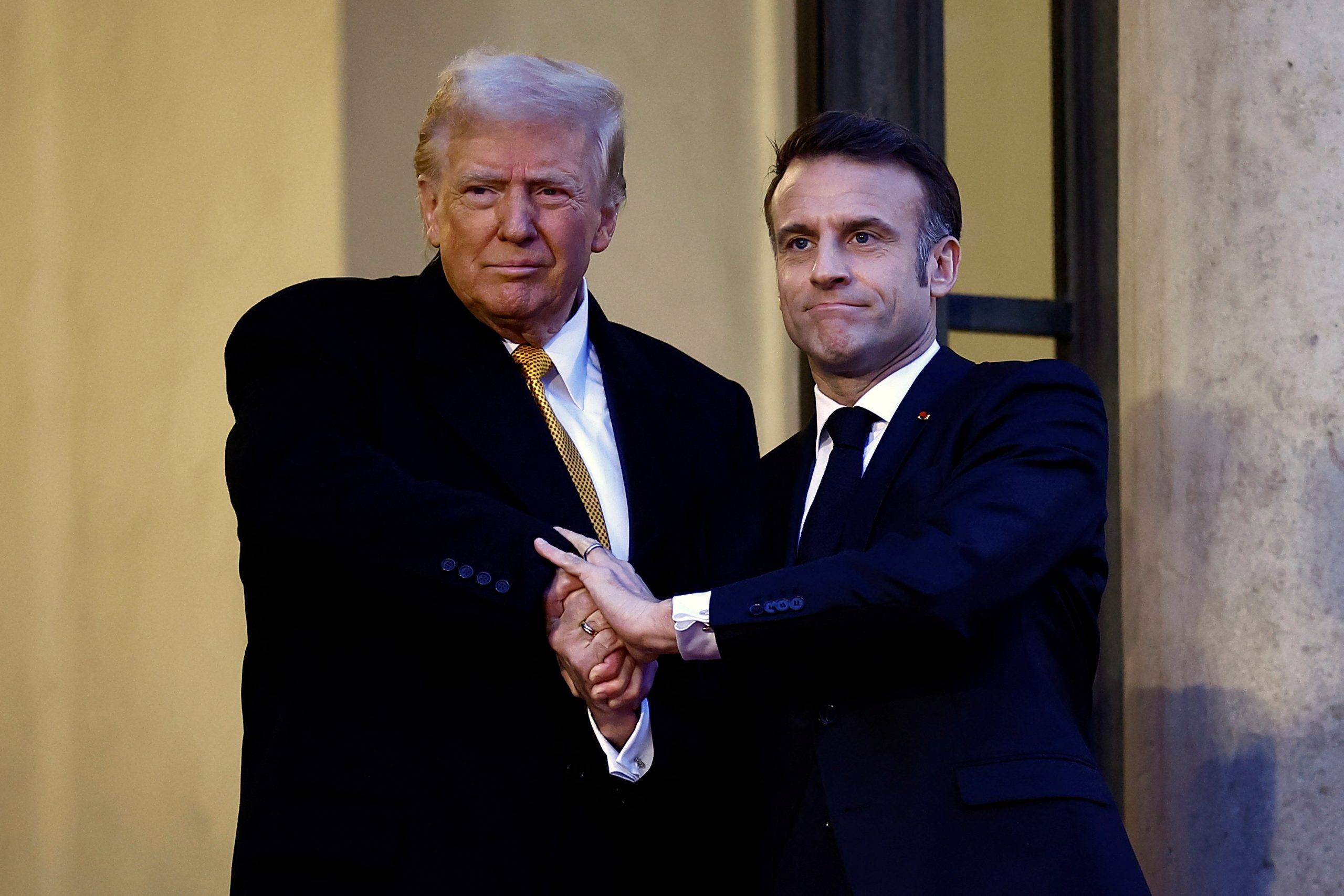 Les Interactions entre Emmanuel Macron et Donald Trump : Analyse des Relations