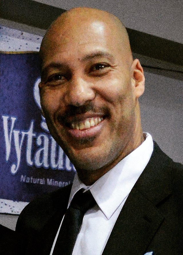 Lavar Ball : influence et controverses dans le monde du basketball