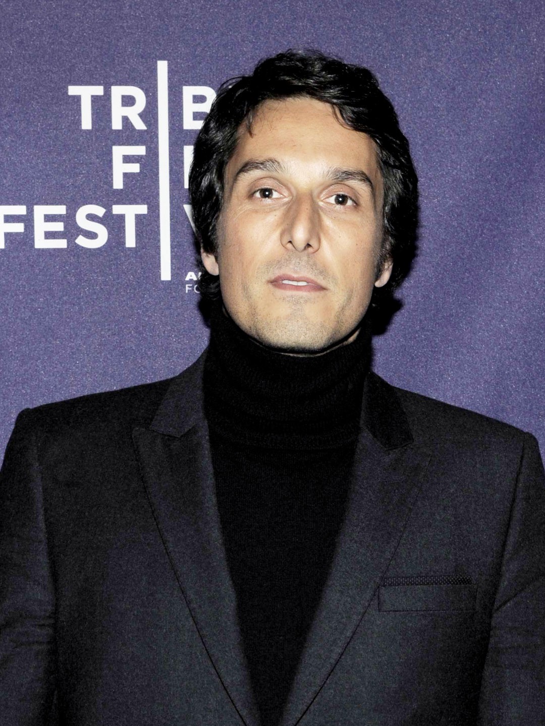 Vincent Elbaz : Un Acteur au Talent Éblouissant