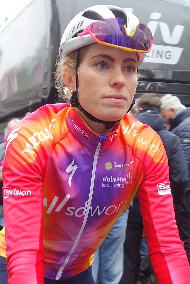 Demi Vollering : Ascension d&rsquo;une étoile du cyclisme féminin