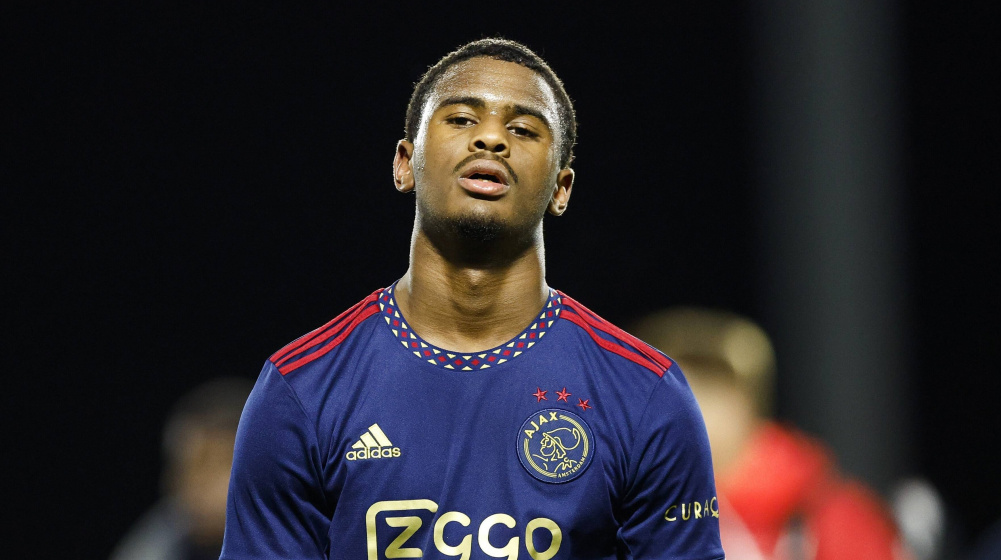 À la découverte de Jorrel Hato, jeune talent du football
