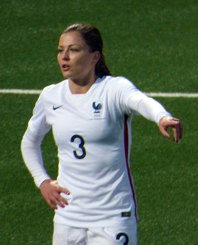 Laure Boulleau : parcours et impact dans le football