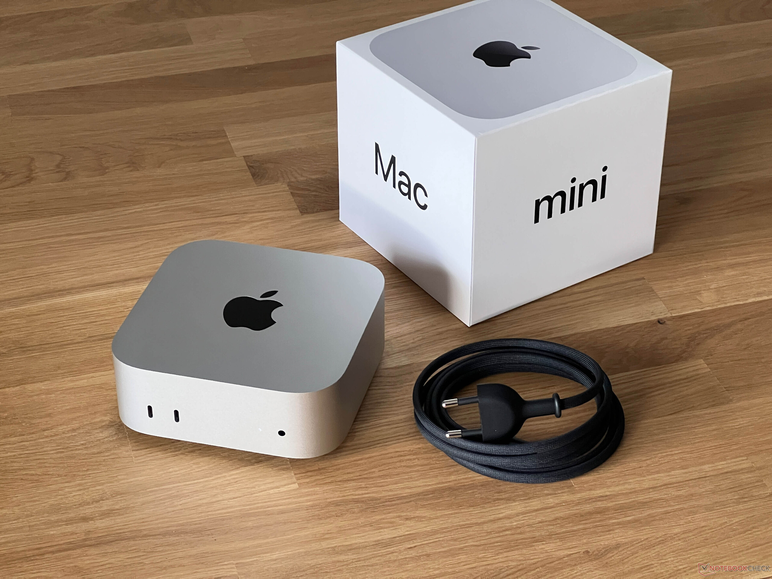 Mac Mini M4 : Une Révolution dans le Monde des Ordinateurs Compacts