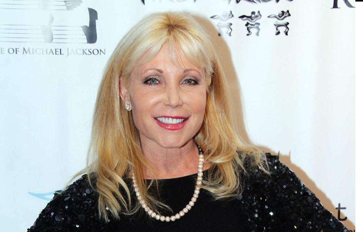 Pamela Bach dans Alerte à Malibu : Une Carrière Remarquable