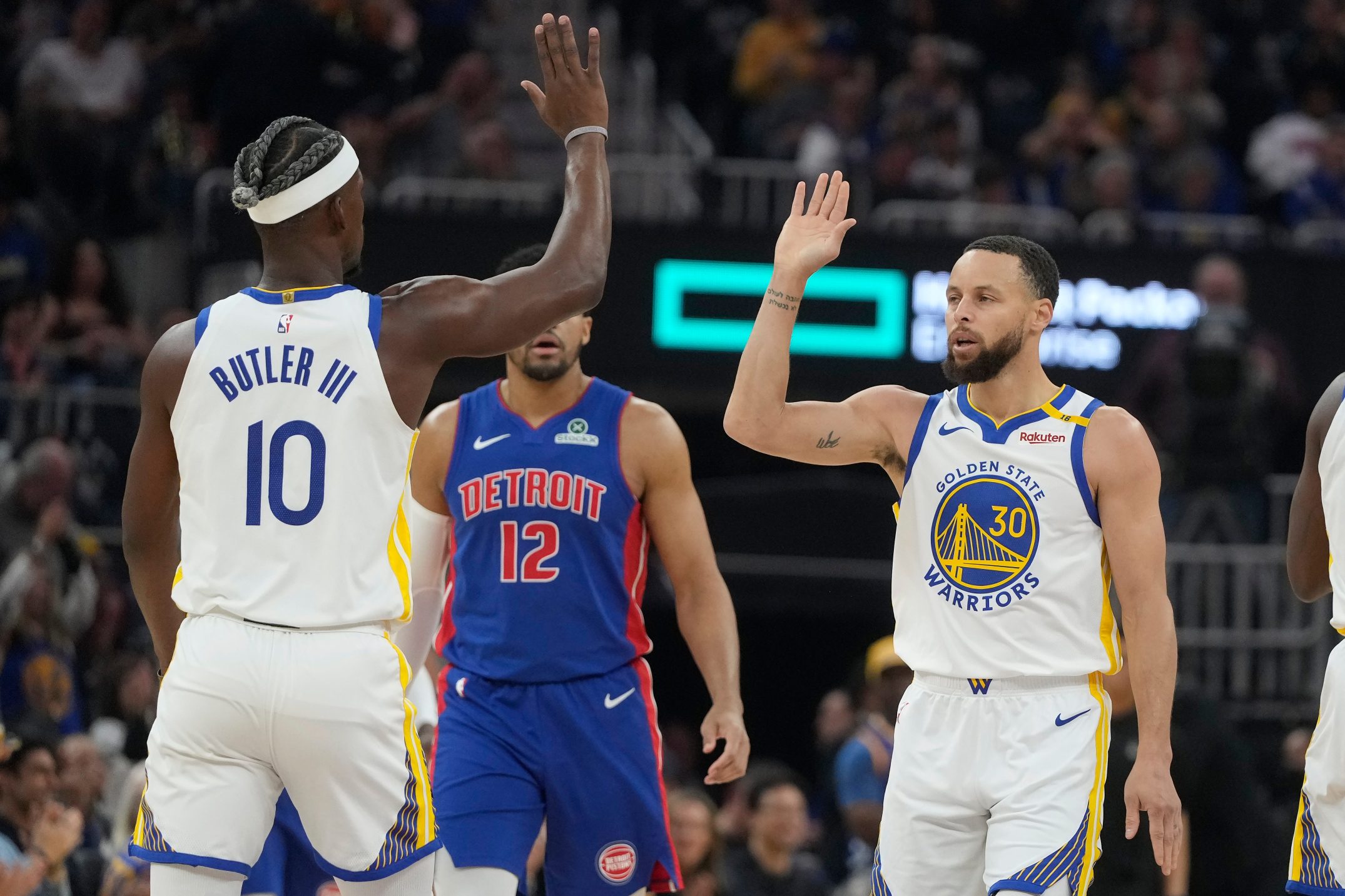 Le Match Entre les Warriors et les Pistons : Un Duel Intense