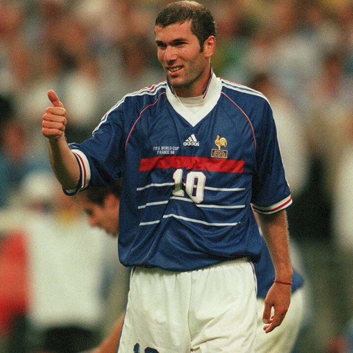 Zinedine Zidane : Une Icône du Football Mondial