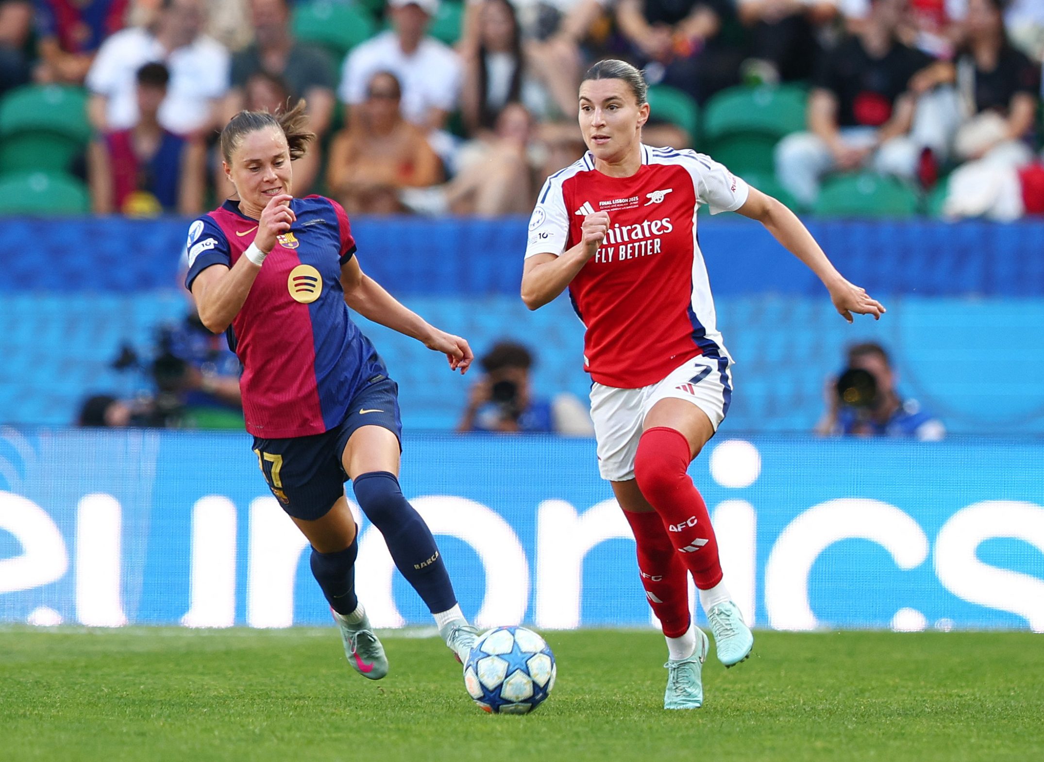 Arsenal Women Football Club et FC Barcelone : Une rencontre décisive