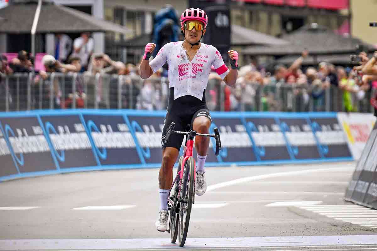 Richard Carapaz : Une Étoile Montante du Cyclisme