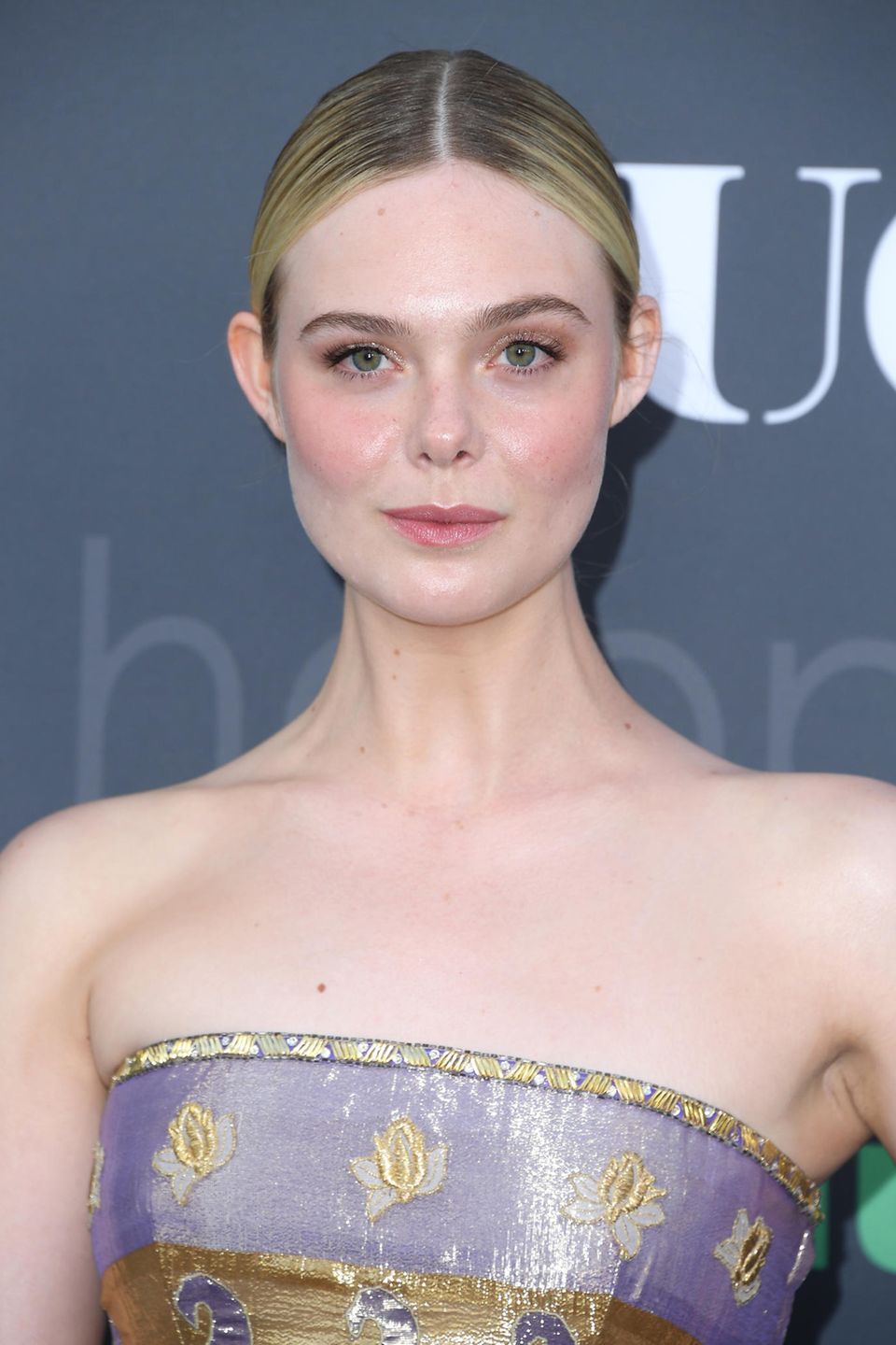 Elle Fanning : L'évolution d'une étoile d'Hollywood