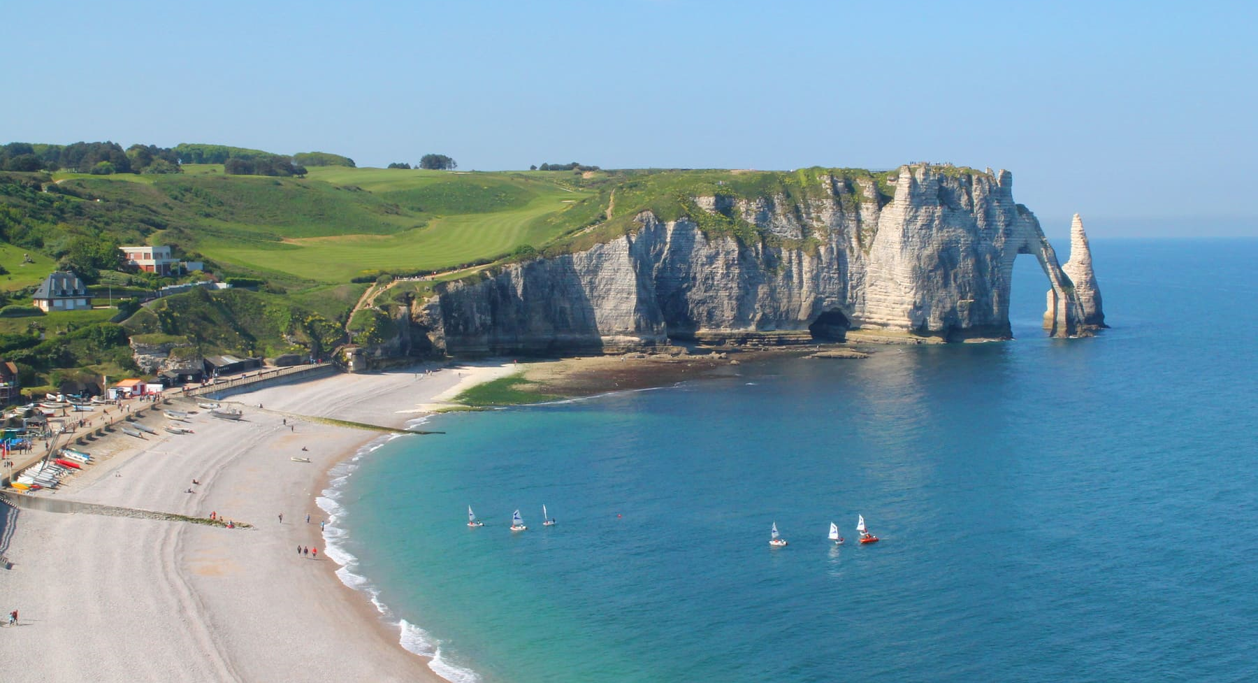 À la découverte d'Étretat et de ses paysages époustouflants