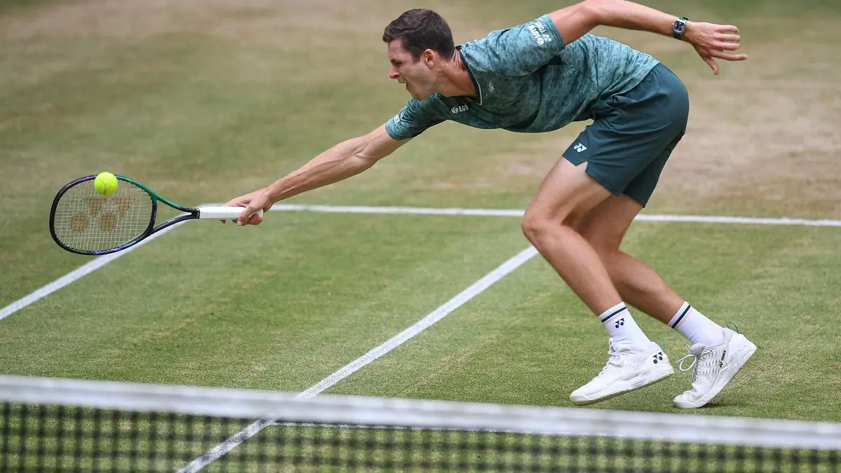 Hubert Hurkacz : L&rsquo;Étoile Montante du Tennis Polonais