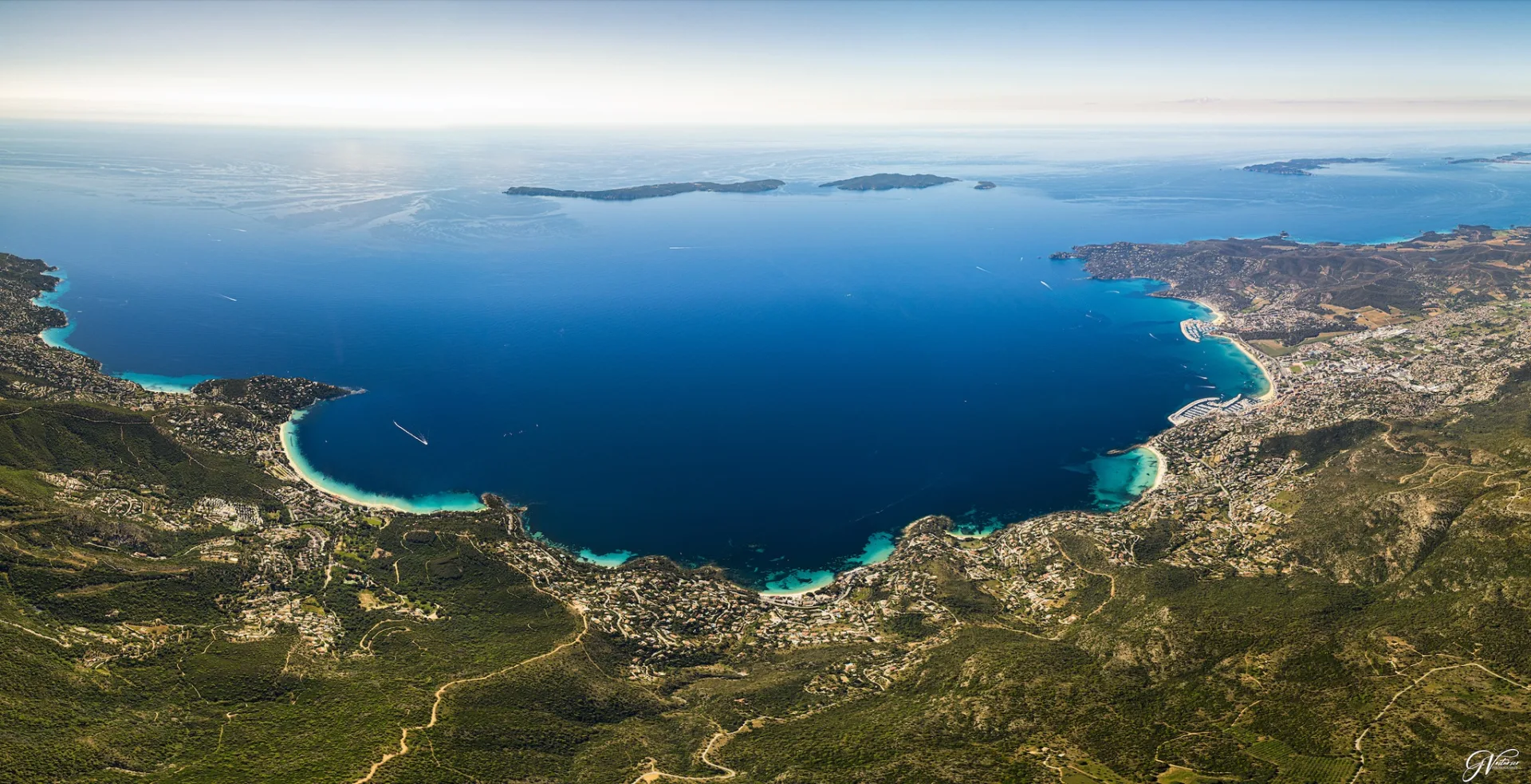 À la découverte de Le Lavandou, un joyau de la Côte d&rsquo;Azur