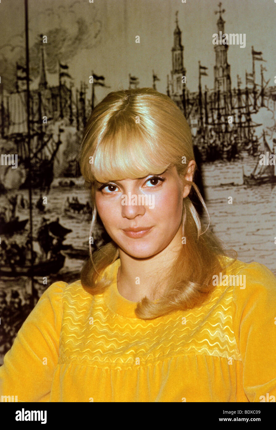 Sylvie Vartan : Une Légende de la Musique Française
