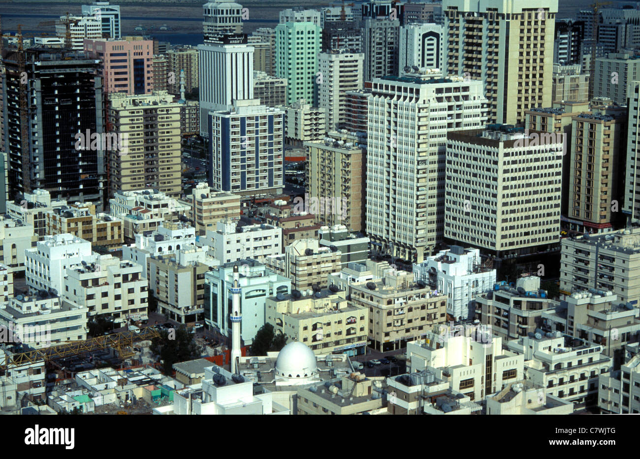 Abou Dabi : entre traditions et innovations en 2023