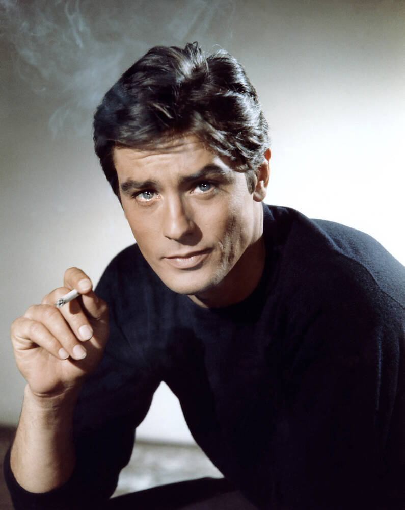 Alain Delon, un Monstre Sacré du Cinéma Français