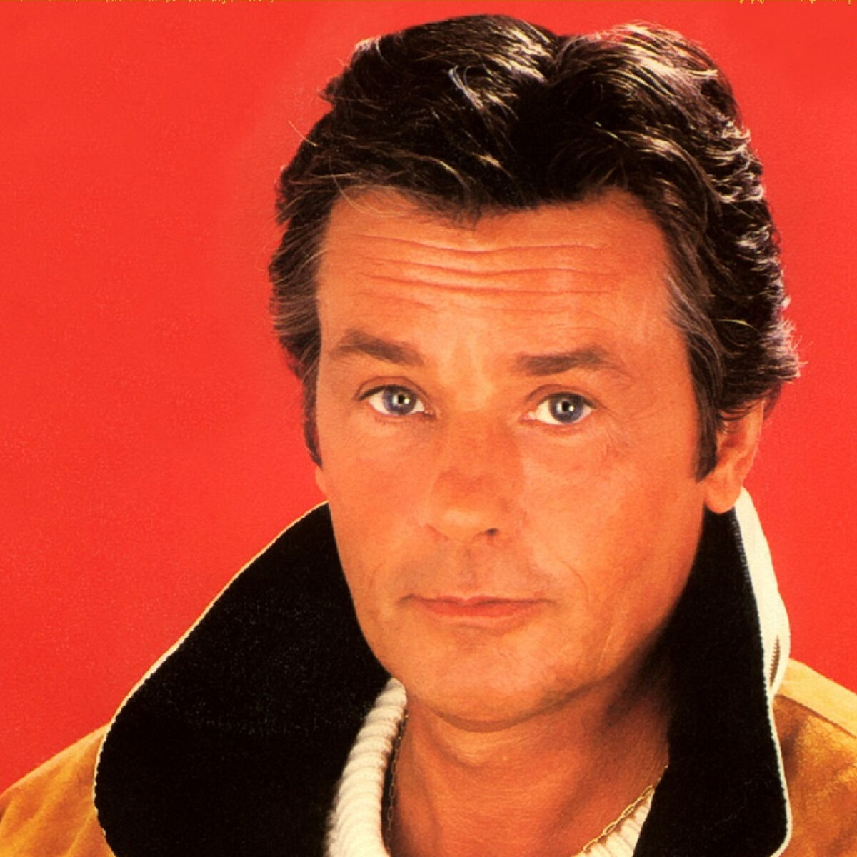 Alain Delon : Le parcours d'une légende du cinéma