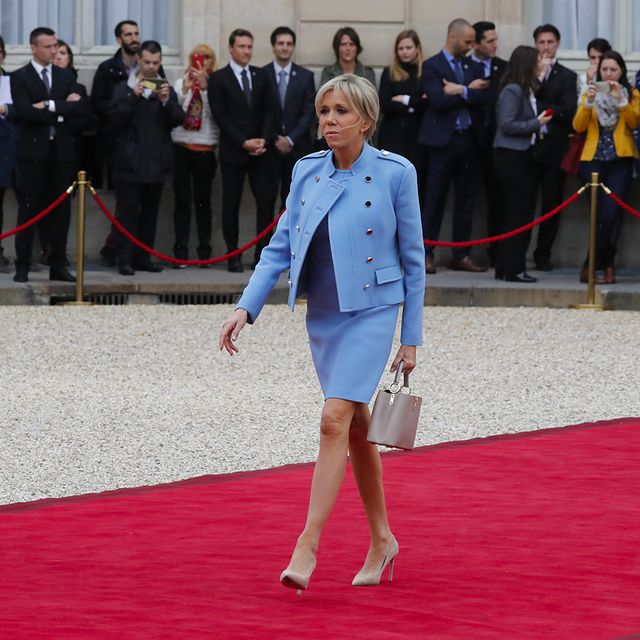 Brigitte Macron : Son élégance en robe Louis Vuitton
