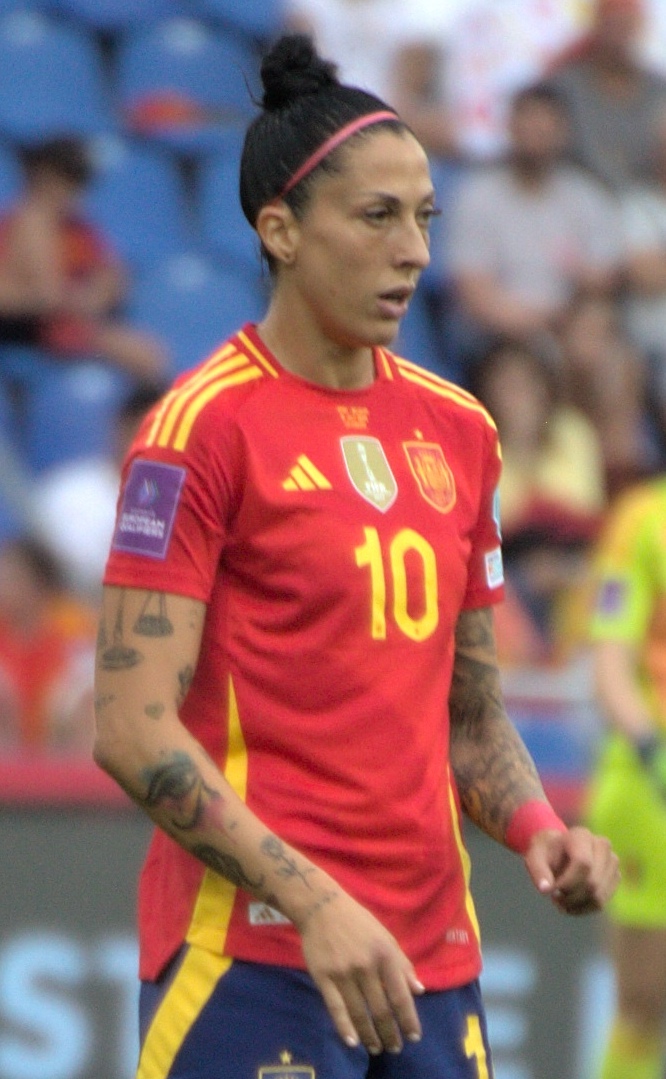 Le Parcours Remarquable de Jenni Hermoso dans le Football