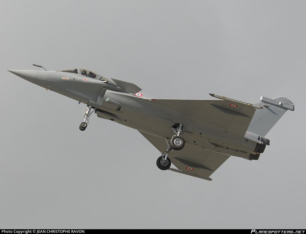 Le Rafale : Un avion de chasse d'exception