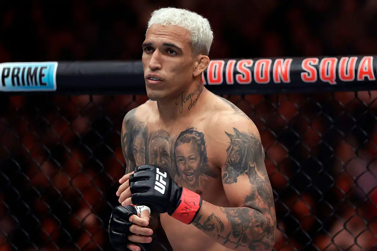 Topuria et Oliveira : un affrontement captivant dans l'UFC
