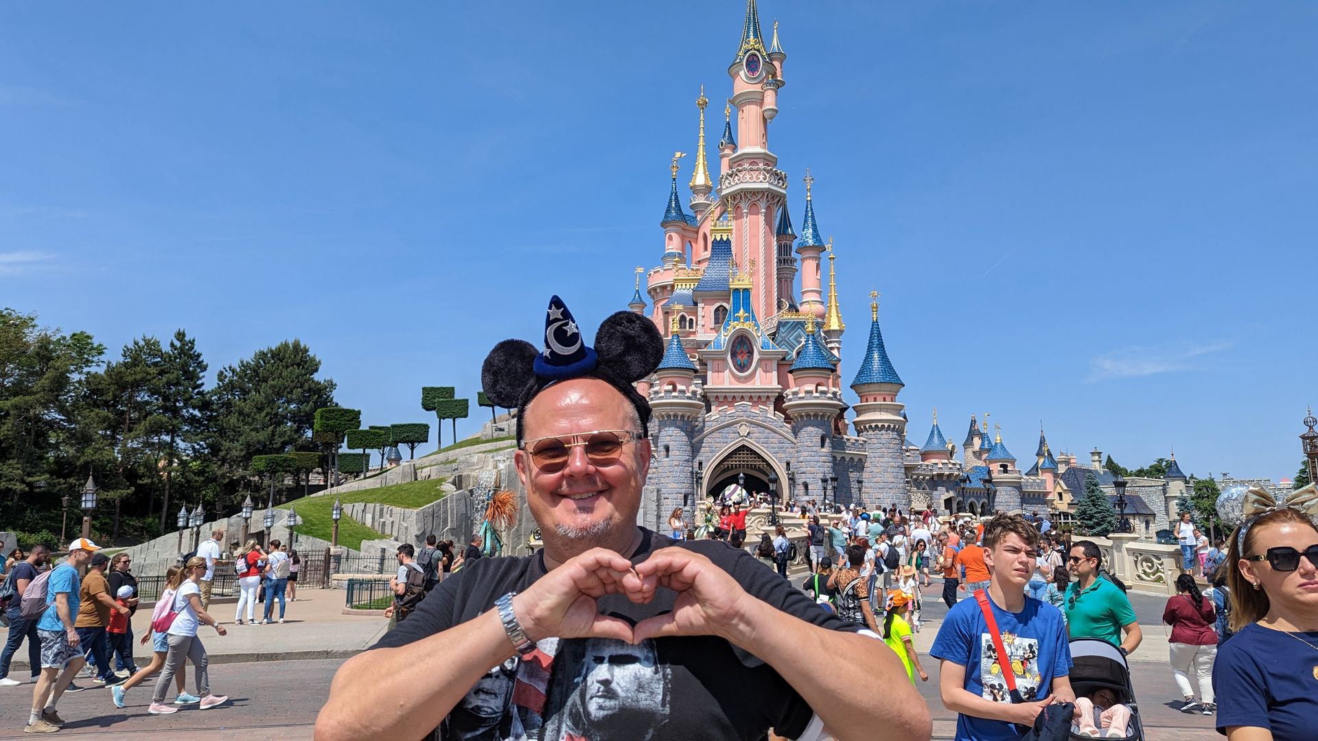 Explorer Disneyland Paris : Une Magie pour Tous