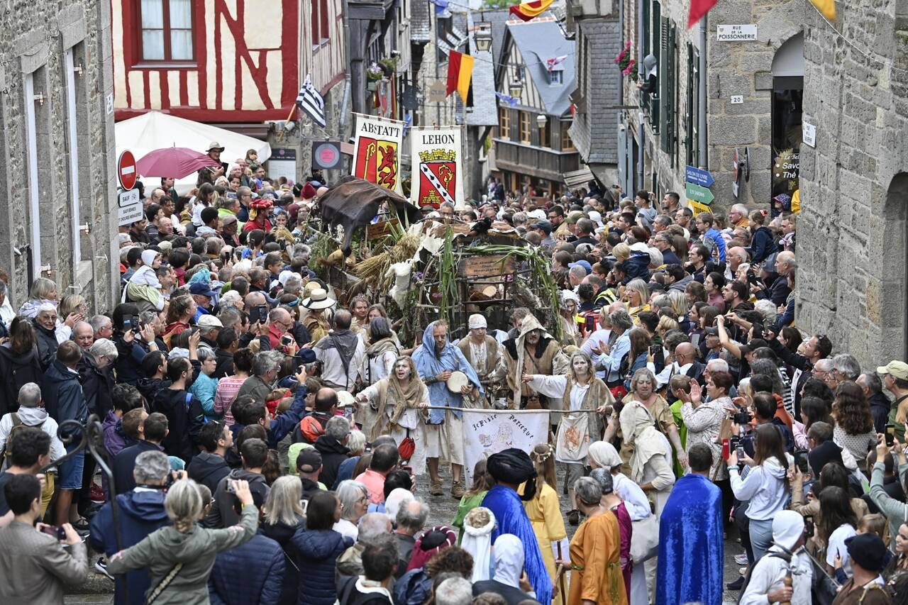 Découvrez la Fête des Remparts à Dinan