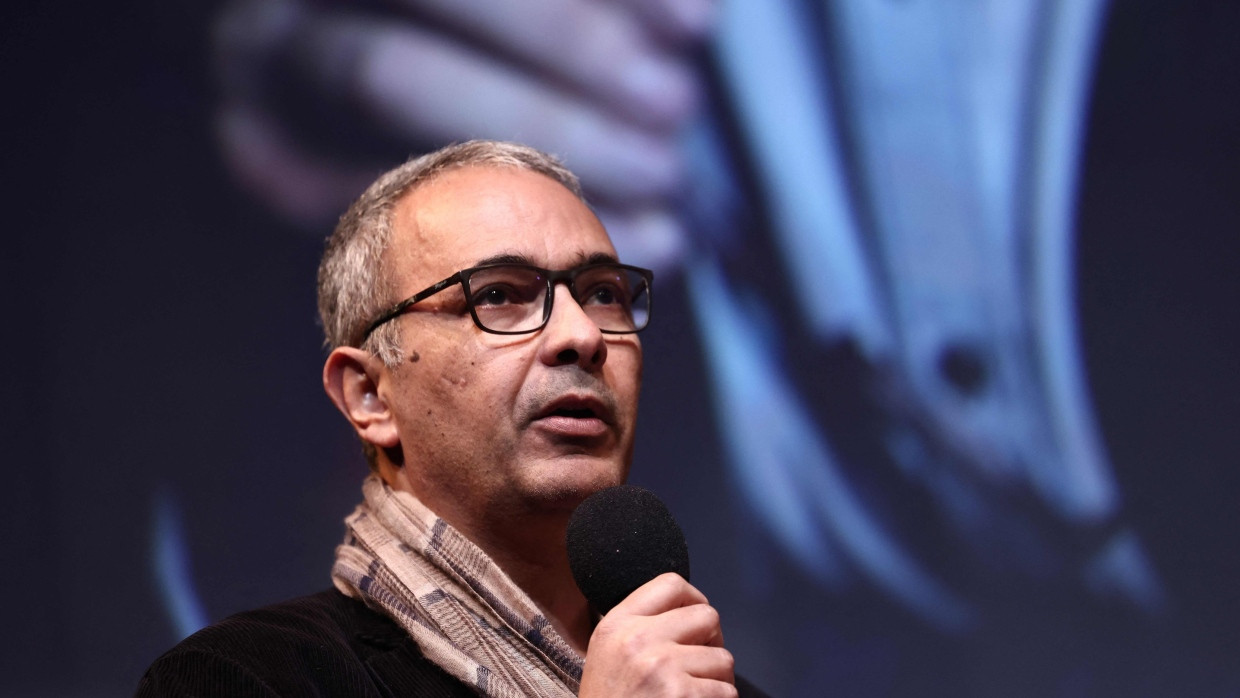 Kamel Daoud : un phare de la littérature algérienne contemporaine