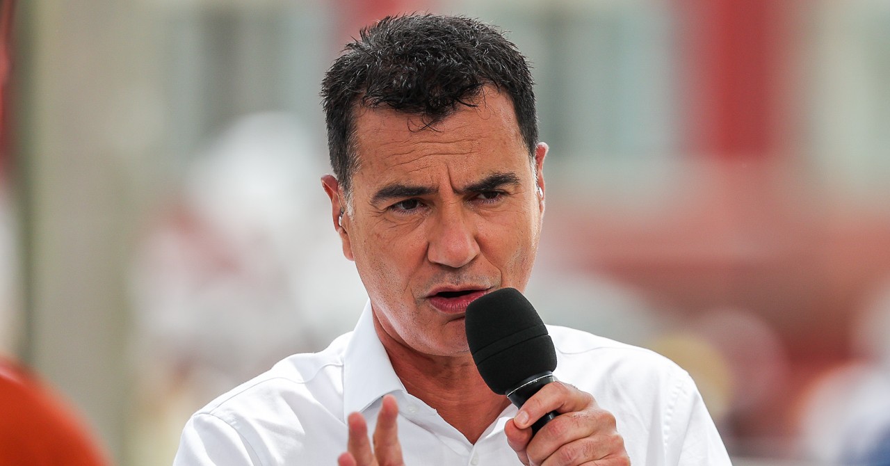 Laurent Luyat : Un Pilier de la Télévision Sportive en France