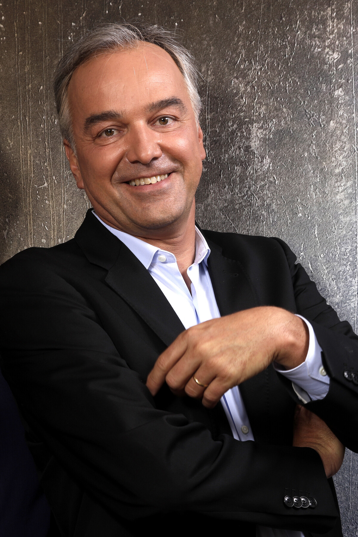 Olivier Truchot : Une Figure Montante des Médias Français