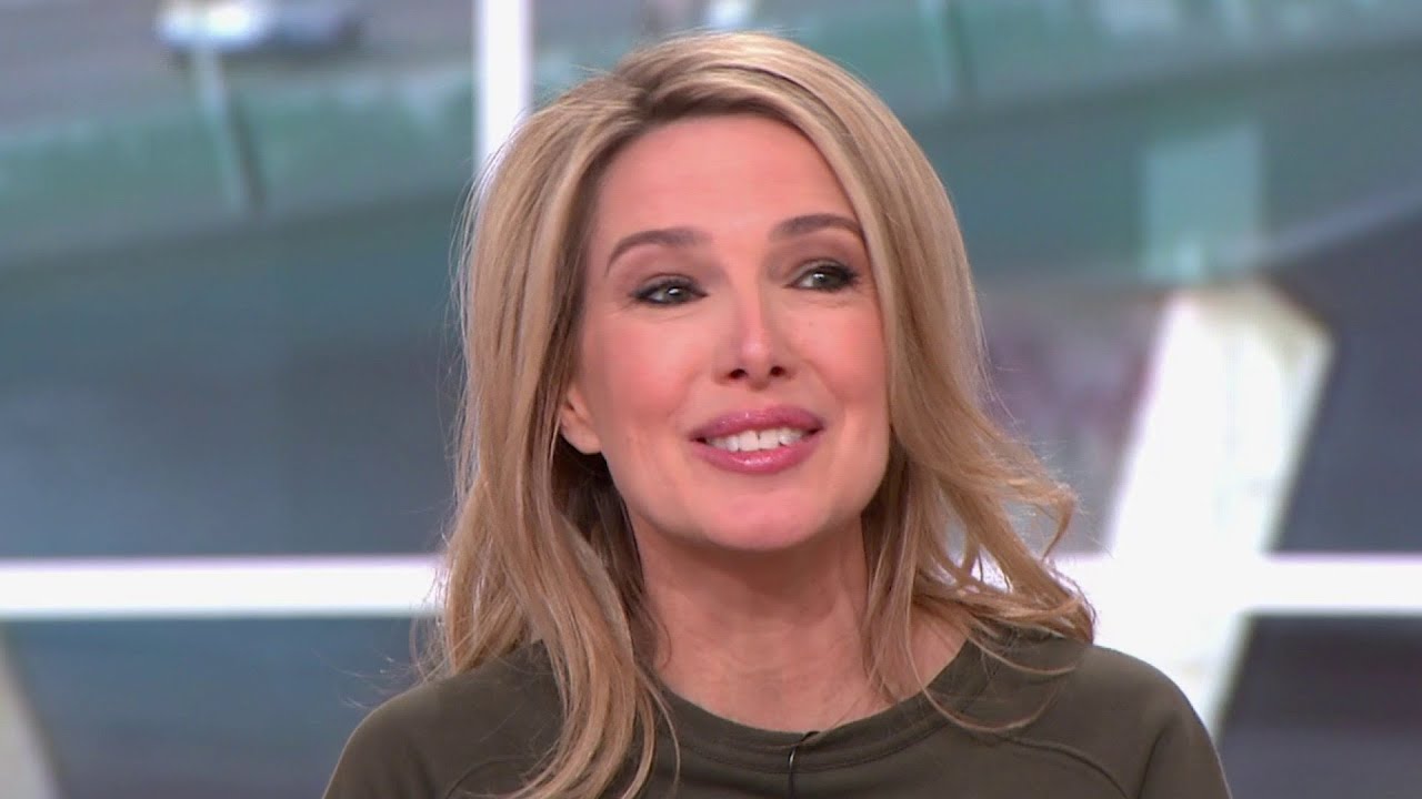 Sidonie Bonnec : Une Icône du Journalisme Français