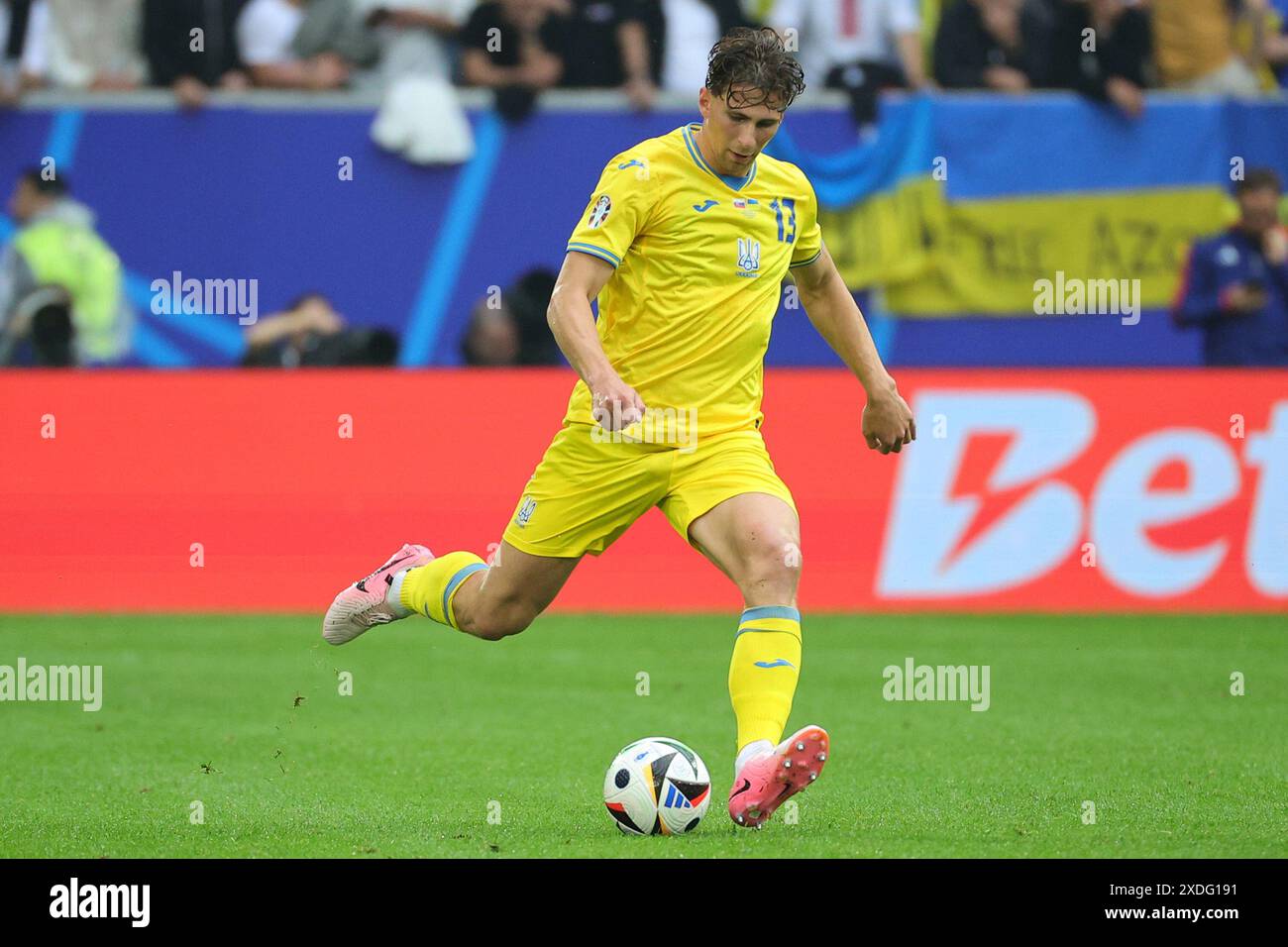 Zabarnyi : Le jeune défenseur du FC Dynamo Kyiv et de l'équipe nationale ukrainienne