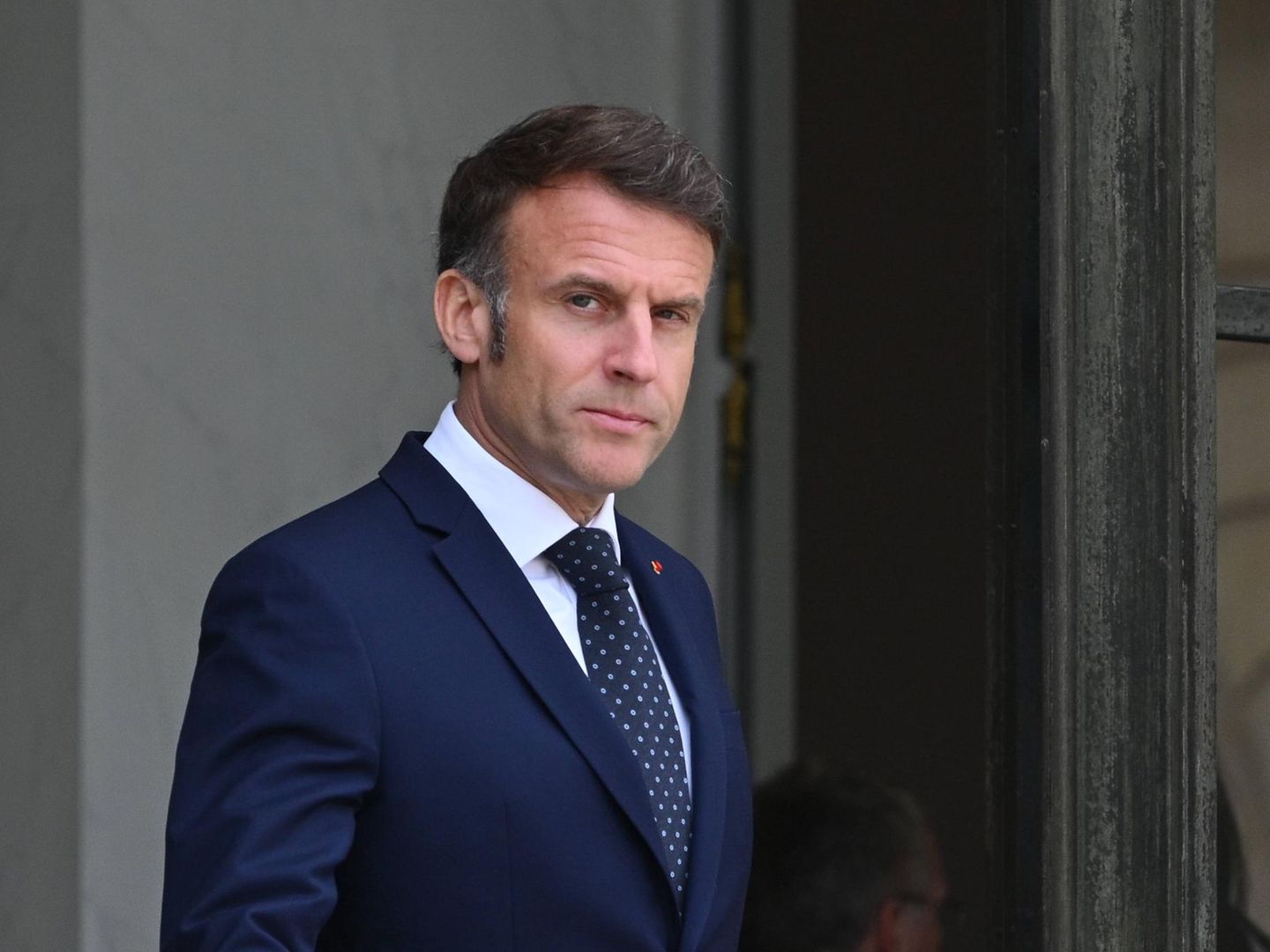 Emmanuel Macron et l'Algérie : Historique et enjeux actuels