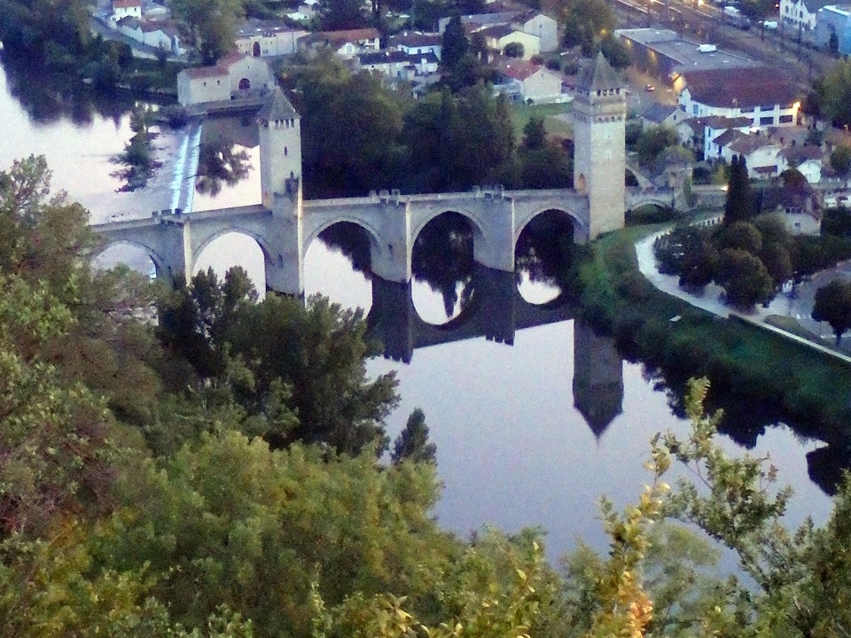 Découverte de Montcuq, un Joyau du Sud-Ouest de la France
