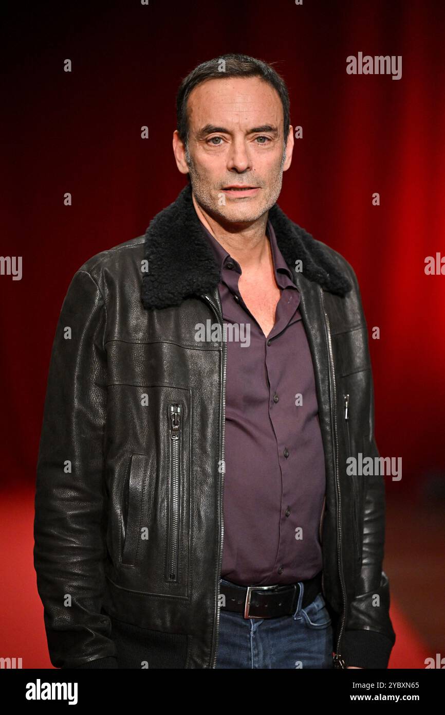 Anthony Delon : Un Héritier au Charme Éternel