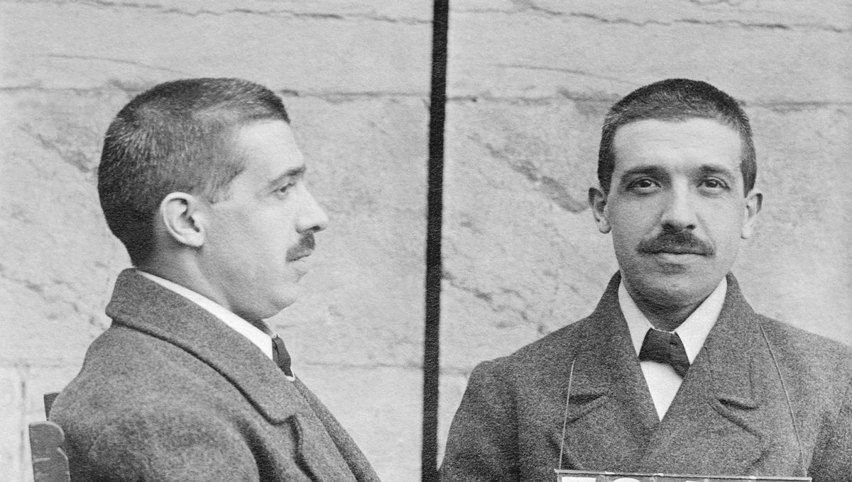 Qu'est-ce qu'une pyramide de Ponzi ?