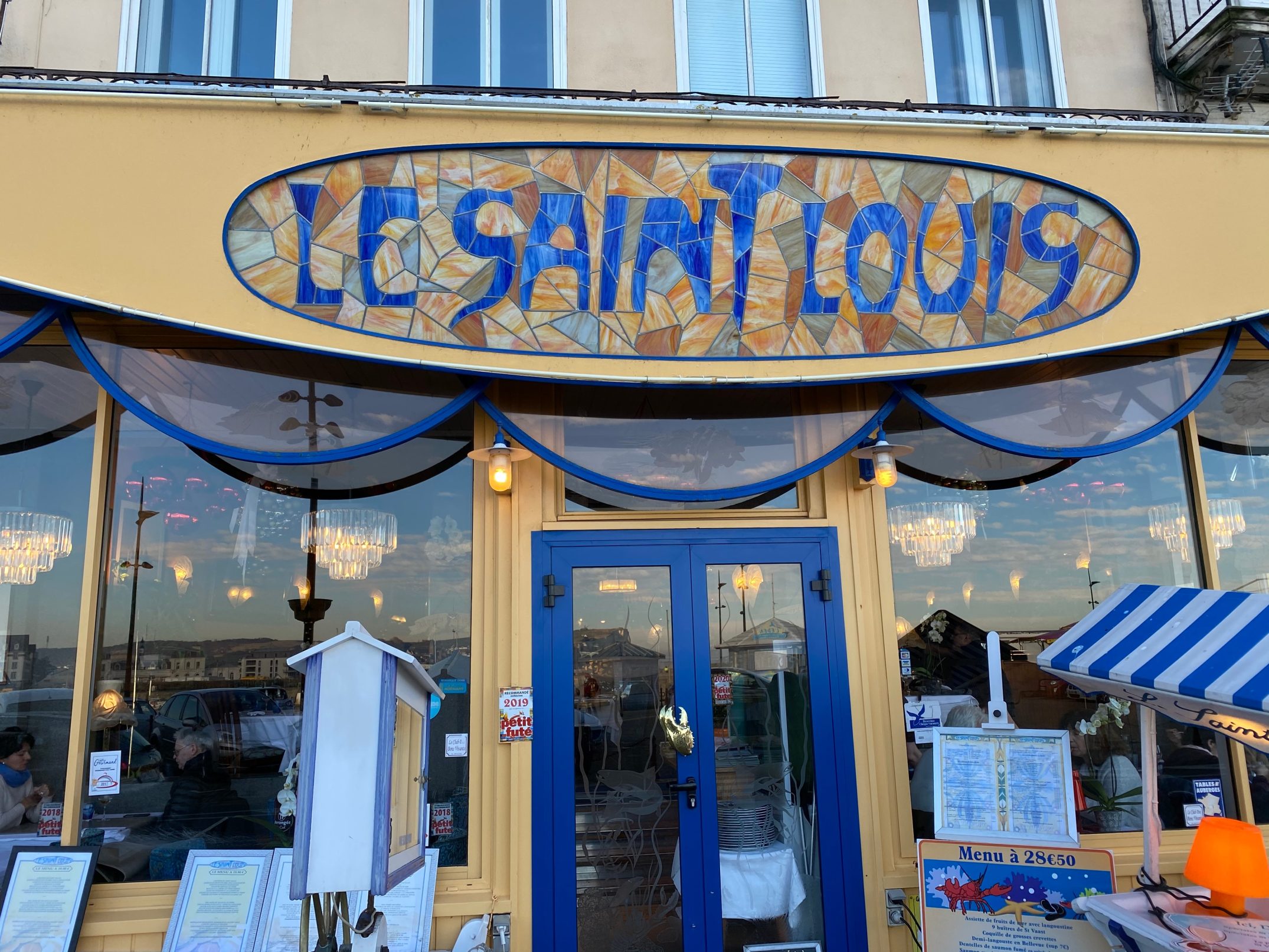 Saint-Louis : Histoire et Signification Culturelle