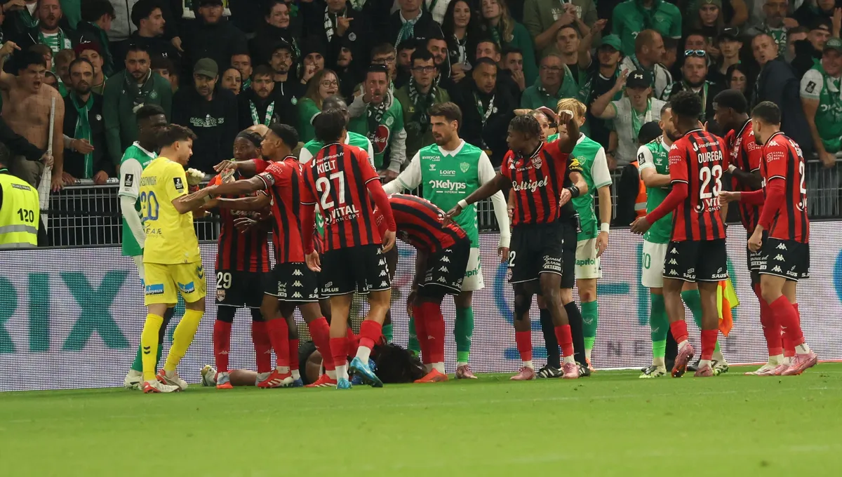 Saint-Étienne – Guingamp : Un Match Essentiel en Ligue 2