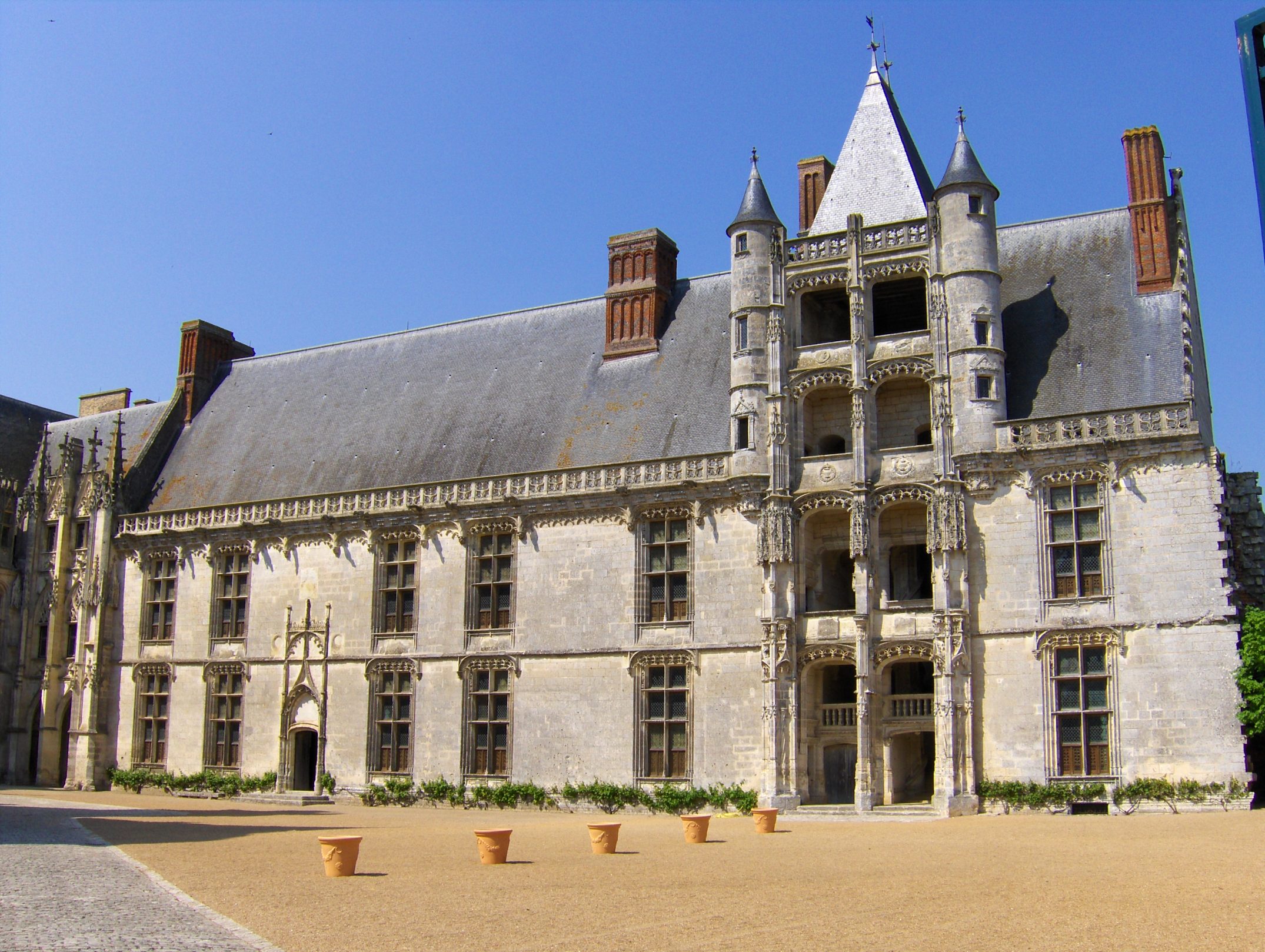 Châteaudun : Une perle du patrimoine français