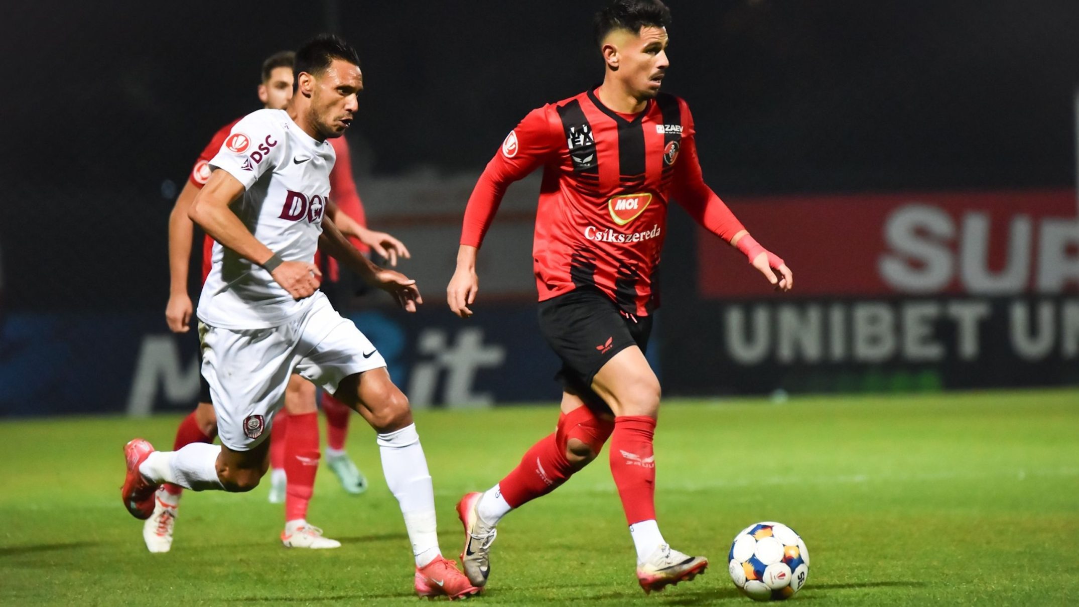 Csikszereda et CFR Cluj : Un Match Crucial en Ligue 1
