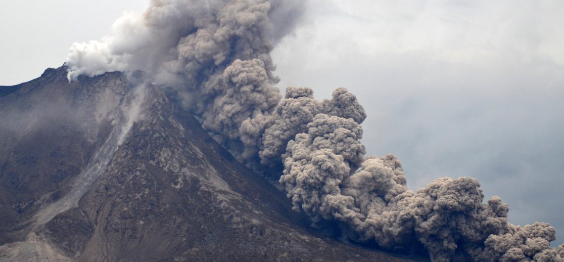 Éruption du Volcan en Indonésie : Impact et Réactions
