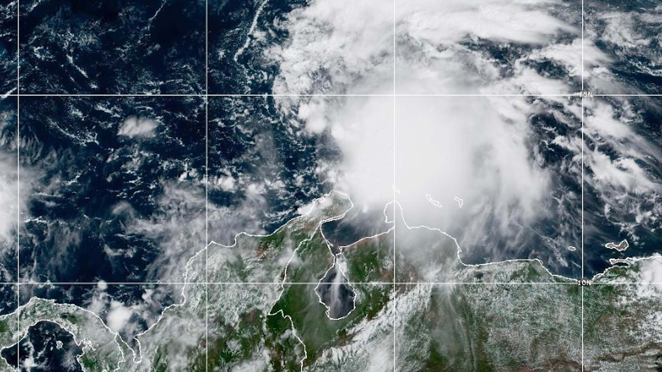La Tempête Tropicale Melissa : État des Lieux et Prévisions