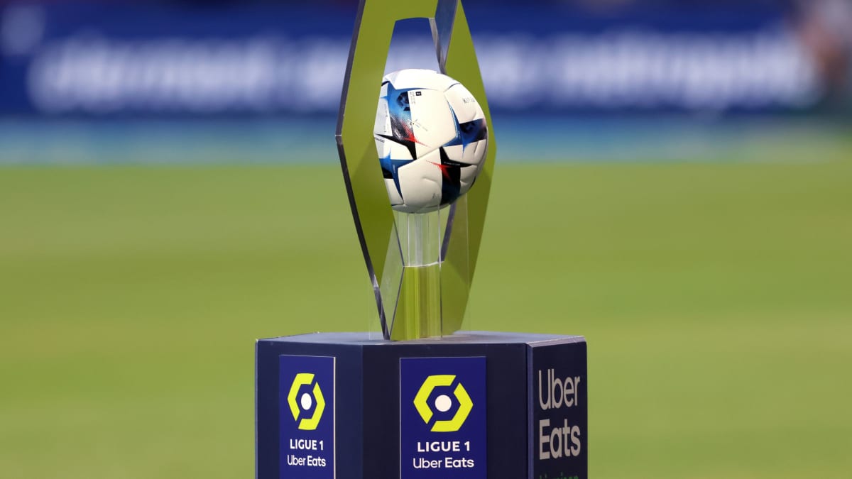 Ligue 1 Plus: Un Championnat de Football en Évolution