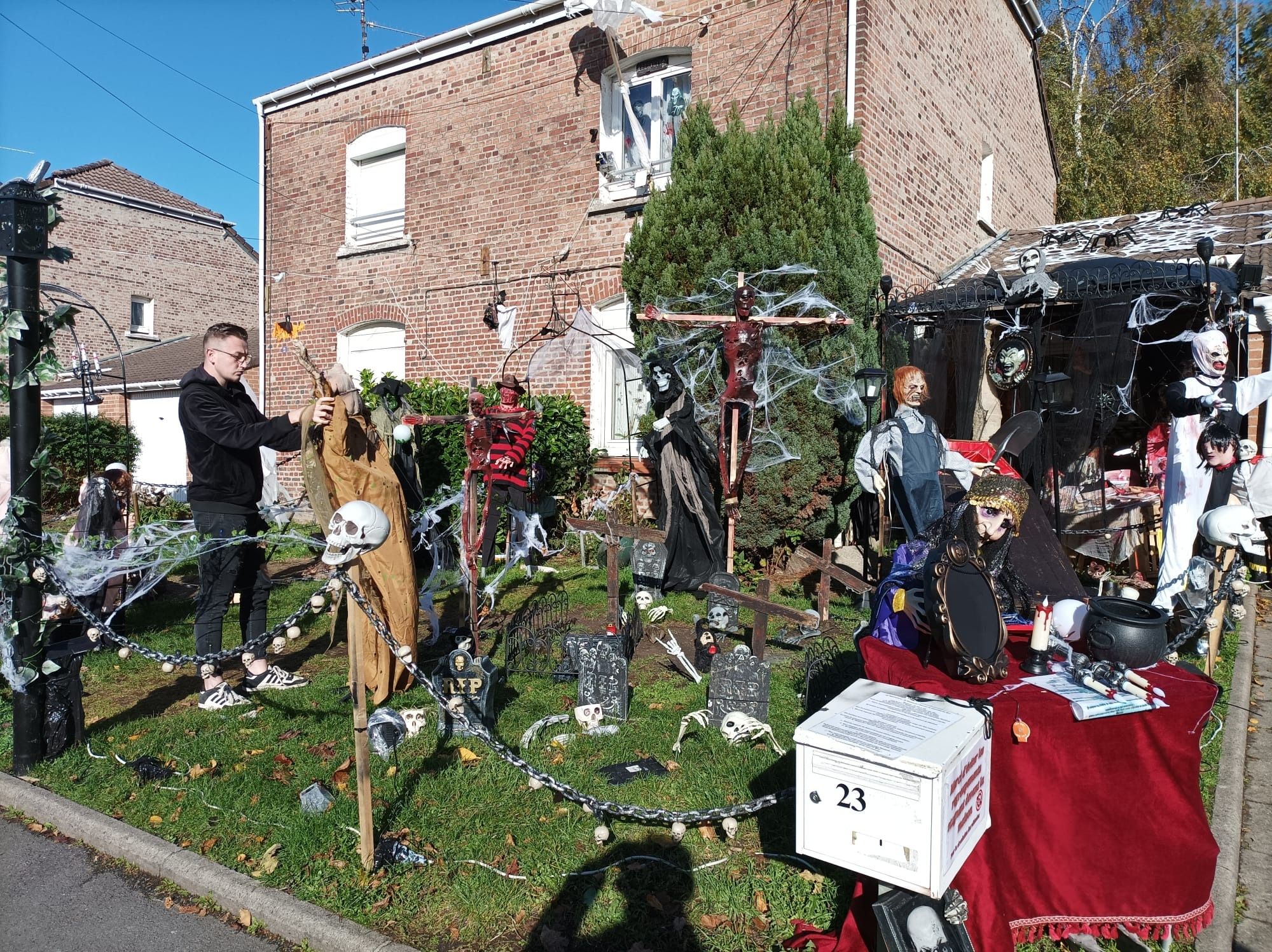 La Maison Halloween de Courcelles les Lens : Un Événement Inoubliable