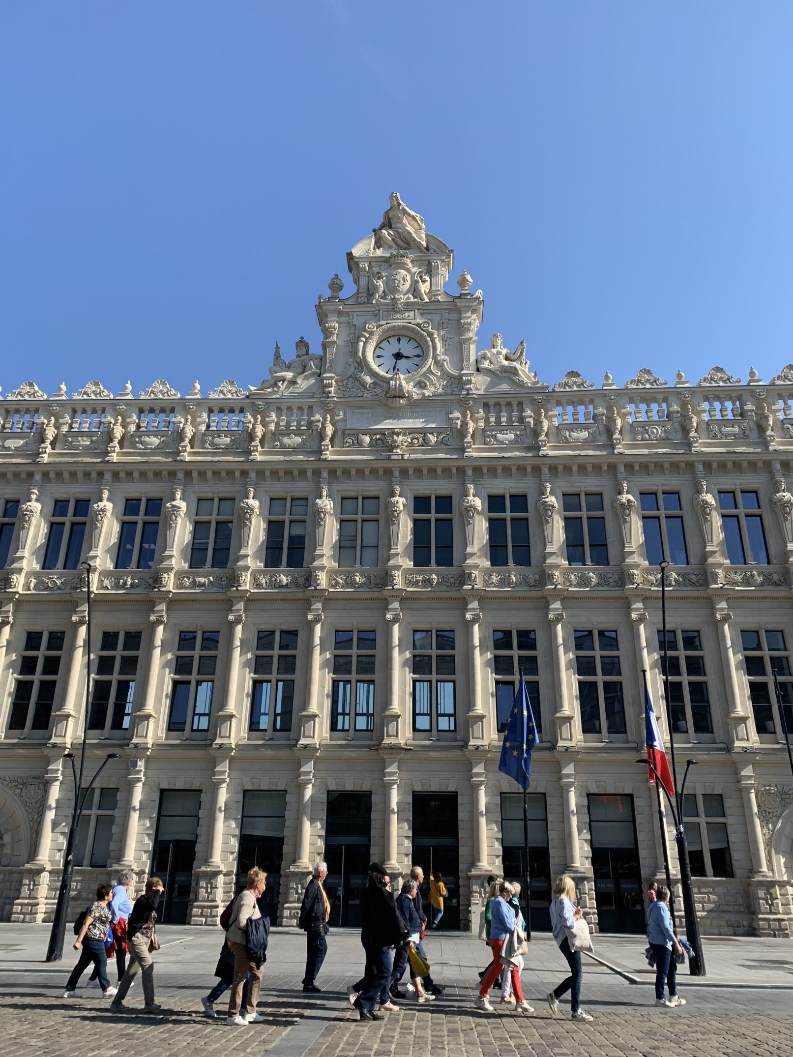 À la découverte de Valenciennes : Histoire et Actualités