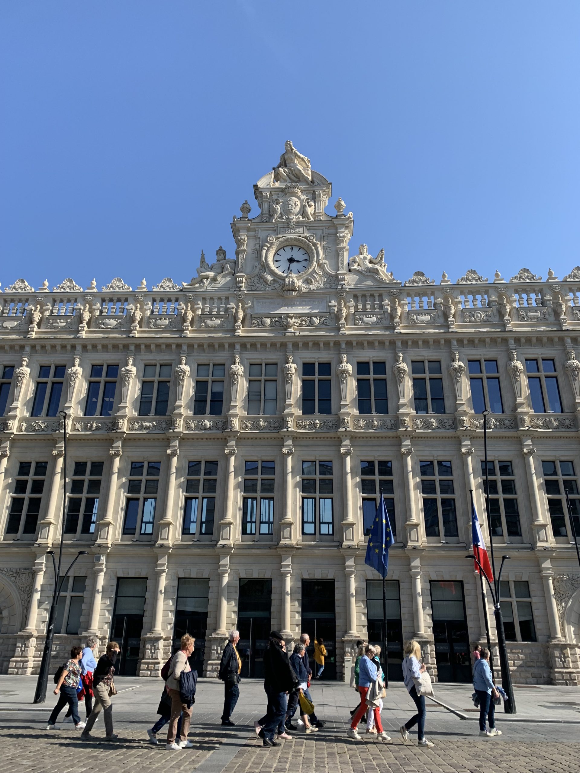 À la découverte de Valenciennes : Histoire et Actualités