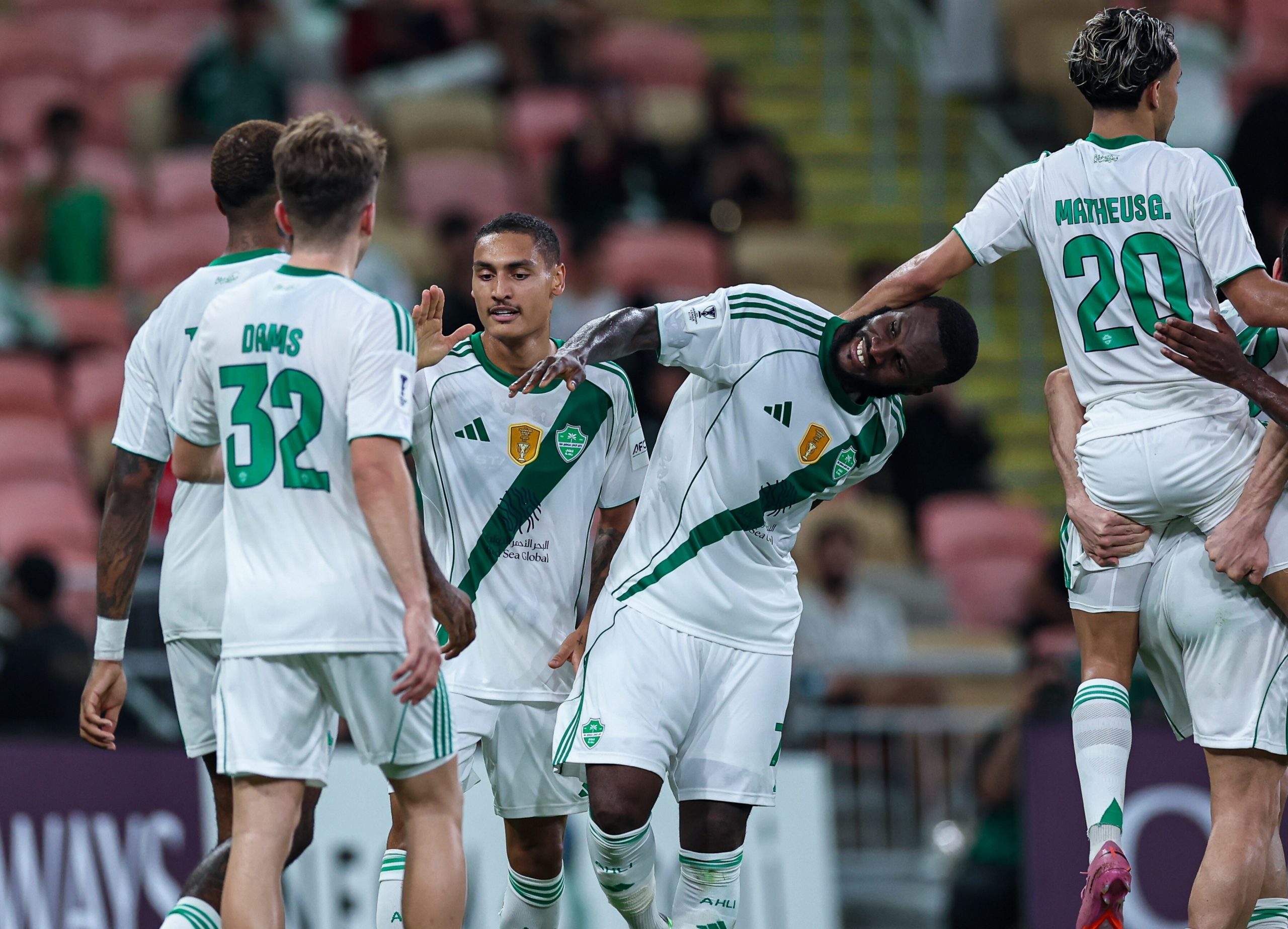 Al-Ahli Saudi et Al-Gharafa : duel au sommet